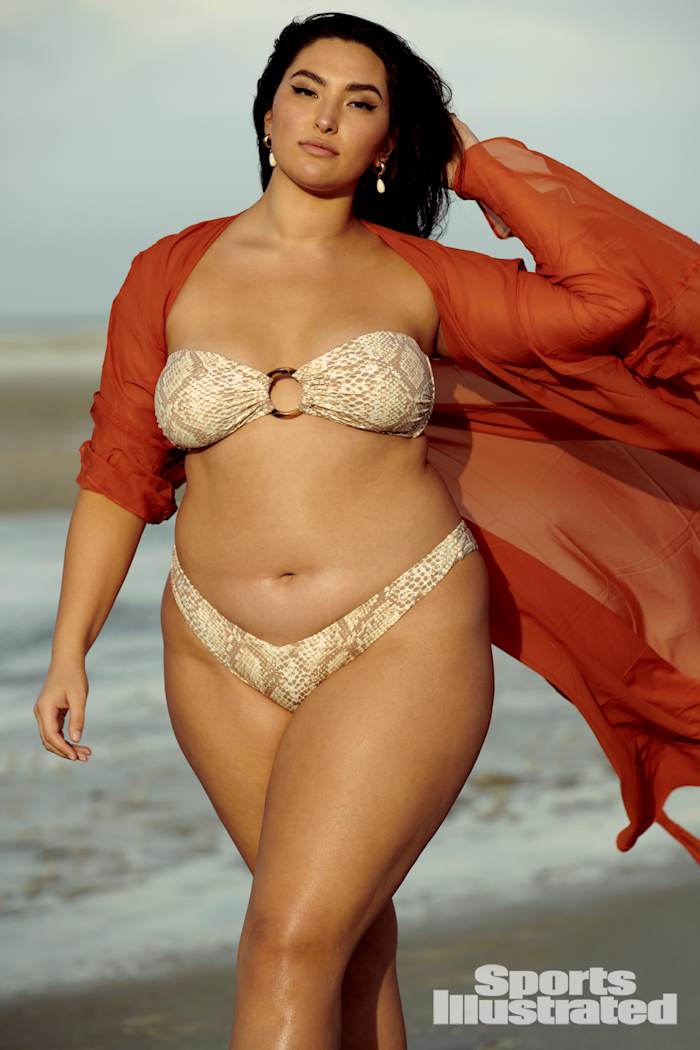 X163483_TK5_00037WMweb